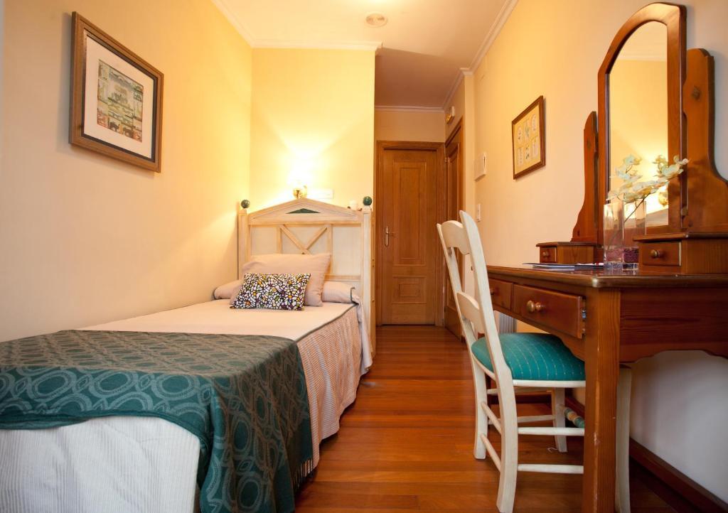 Hotel Fonte De San Roque ซานติอาโก เด กอมโปสเตลา ห้อง รูปภาพ
