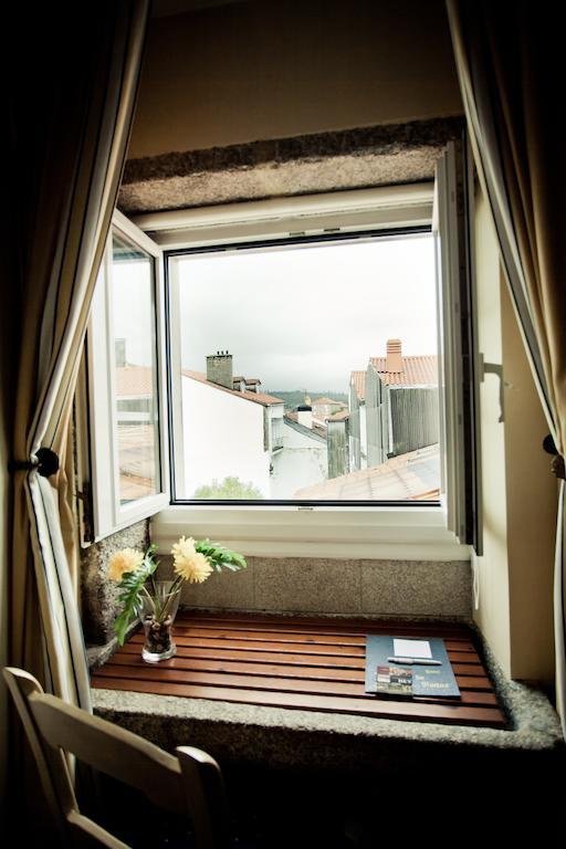 Hotel Fonte De San Roque ซานติอาโก เด กอมโปสเตลา ภายนอก รูปภาพ